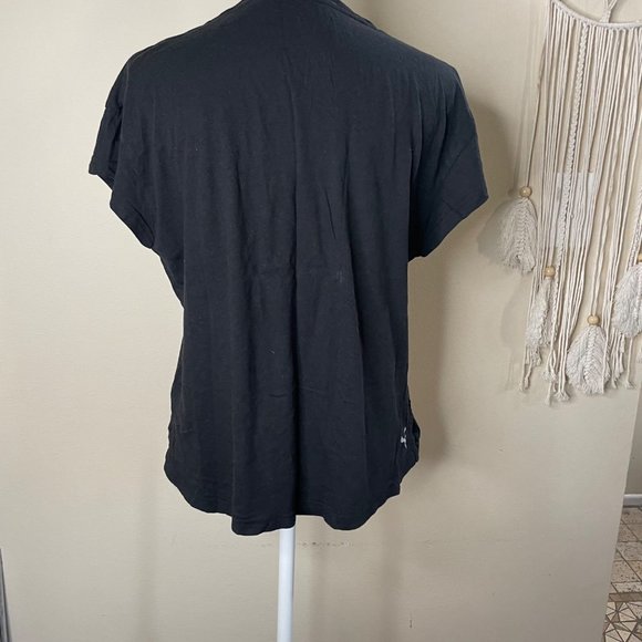 PUMA Womens PUMA Spelled Out Metallic Logo Black Tee Size M - Picture 3 of 11